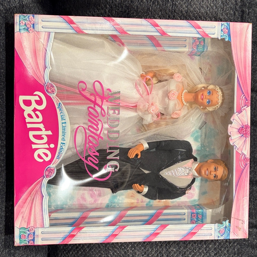 🎁 Vintage Barbie Mystery Box – 1 NIB Doll from 1989–2013 🎀 - Picture 14 of 16